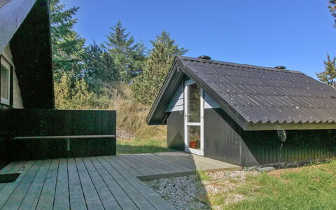 Ernst - 700M from the Sea: Maison, Toit, Domicile, Chalet, Biens, Ferme, Villa, Porche, Siding