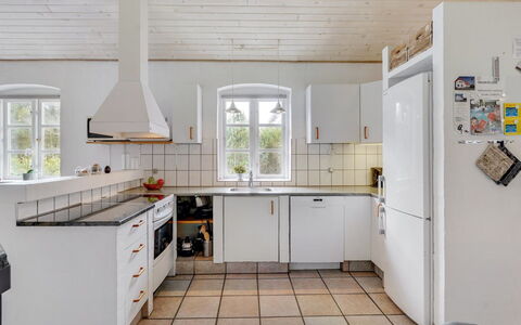 Kalotta - 3.2Km from the Sea: Piscine, Mobilier De Jardin, Meubles, Recours, Dalle, Eco Hôtel, Ombre, Chaise, Loisir, Biens