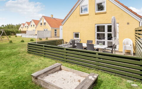 Urda - 1Km from the Sea: Maison, Toit, Domicile, Chalet, Biens, Ferme, Villa, Porche, Siding