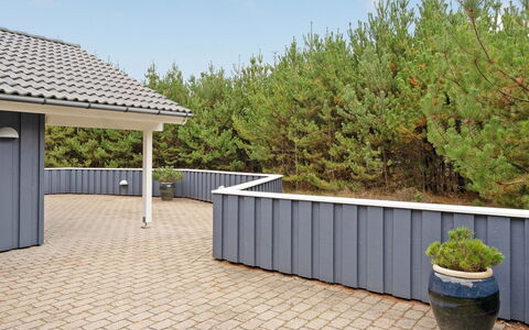 Guththorm - 600M from the Sea: Bois, Composite, Planche, Dur, Jardin, Ombre, Siding, Plate-Forme, Conception