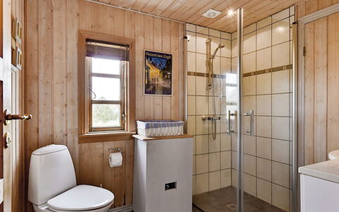 Dortea - 600M from the Sea: Herbe, Maison, Toit, Chalet, Domicile, Arbuste, Ferme, Lot Terre, Zone Rurale