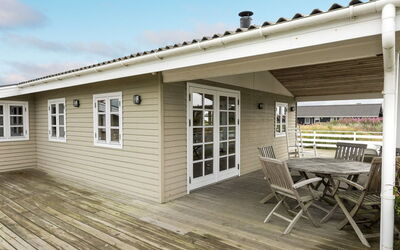 Dortea - 600M from the Sea