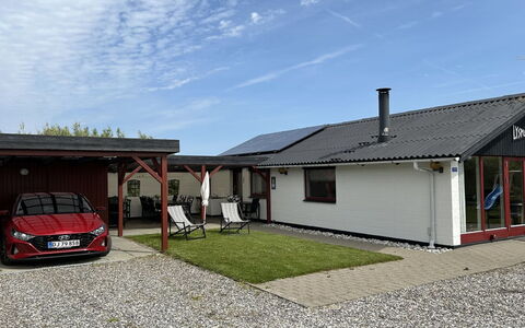 Safina - from the Sea: Herbe, Maison, Toit, Chalet, Domicile, Arbuste, Ferme, Lot Terre, Zone Rurale