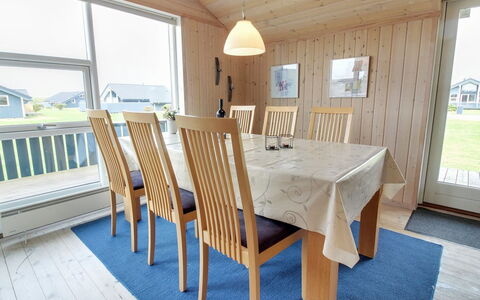 Tähti - from the Sea: Domicile, Chalet, Porche, Dur, Siding, Plate-Forme, Ombre, Planche, Biens, Batiments Jardin