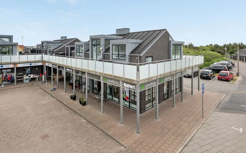 Anneka - 200M from the Sea: Maison, Toit, Domicile, Chalet, Biens, Ferme, Villa, Porche, Siding