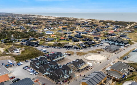 Anneka - 200M from the Sea: Maison, Toit, Domicile, Chalet, Biens, Ferme, Villa, Porche, Siding