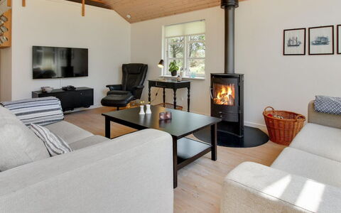 Ørwendil - 2Km from the Sea: Chalet, Cabanon, Cabane, Ferme, Prairie, Cabane, Grange, Cabane En Rondins, Batiments Jardin
