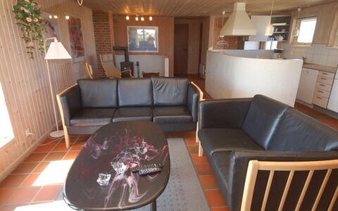 Riborg - from the Sea: Meubles, Sol, Bois, Design Intérieur, Sol, Canapé, Salon, Pièce, Table Basse, Tache De Bois