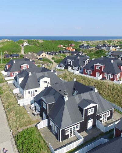 Jannike - 100M from the Sea
