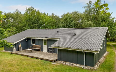 Fredger - 1.8Km from the Sea: Maison, Toit, Domicile, Chalet, Biens, Ferme, Villa, Porche, Siding
