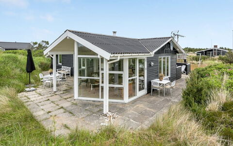 Marika - 500M from the Sea: Chalet, Cabanon, Cabane, Ferme, Prairie, Cabane, Grange, Cabane En Rondins, Batiments Jardin