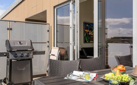 Geraldine - 250M from the Sea: Chalet, Cabanon, Cabane, Ferme, Prairie, Cabane, Grange, Cabane En Rondins, Batiments Jardin