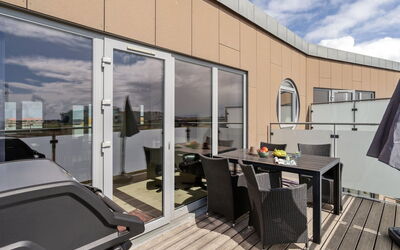 Geraldine - 250M from the Sea