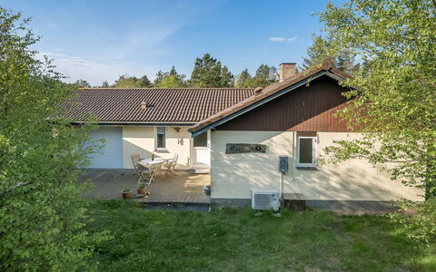 Mirva - 800M to the Fjord: Bâtiment, Herbe, Maison, Toit, Zone Résidentielle, Domicile, Architecture, Chalet, Lot Terre, Zone Rurale