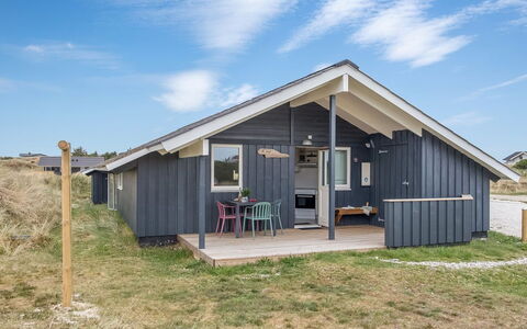 Estella - 500M to the Fjord: Maison, Toit, Domicile, Chalet, Cabanon, Batiments Jardin, Siding, Cour, Cabane En Rondins, Cabane