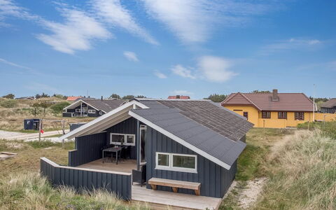Estella - 500M to the Fjord: Maison, Toit, Domicile, Chalet, Cabanon, Batiments Jardin, Siding, Cour, Cabane En Rondins, Cabane