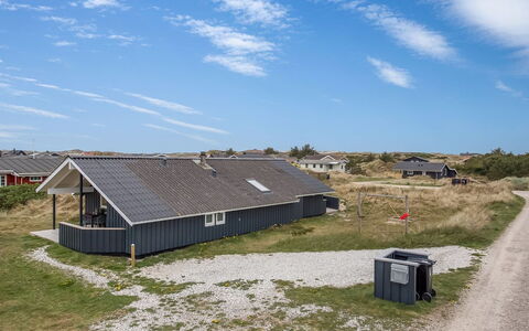 Estella - 500M to the Fjord: Herbe, Maison, Toit, Chalet, Domicile, Arbuste, Ferme, Lot Terre, Zone Rurale