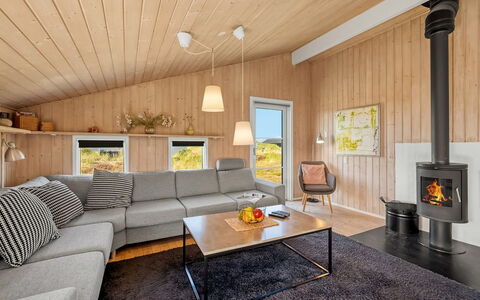 Hjalma - from the Sea: Bois, Design Intérieur, Sol, Plafond, Sol, Salon, Meubles, Canapé, Pièce, Domicile