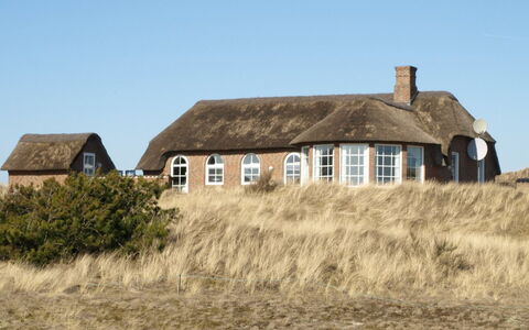 Aslaug - 500M from the Sea: Bois, Toit, Architecture, Domicile, Maison, Chalet, Siding, Dur, Pente, Biens