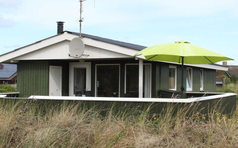 Lambe - from the Sea: Architecture, Toit, Domicile, Composite, Daylighting, Siding, Allée