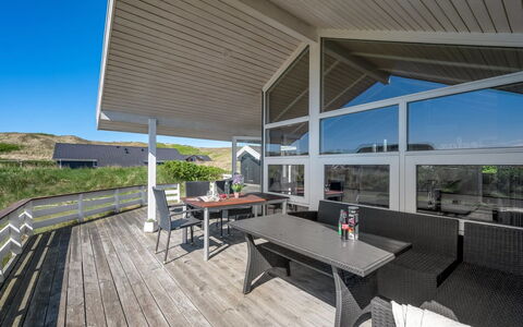 Sylta - from the Sea: Arbuste, Design Urbain, Couverture De Sol, Brique, Appartement, Biens, Brickwork, Balcon, Aménagement Paysager