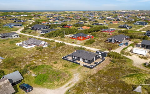 Arbnora - 400M from the Sea: Bois, Maison, Chalet, Domicile, Toit, Zone Rurale, Siding, Cabane En Rondins, Batiments Jardin, Dur