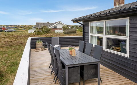 Arbnora - 400M from the Sea: Bois, Maison, Chalet, Domicile, Toit, Zone Rurale, Siding, Cabane En Rondins, Batiments Jardin, Dur