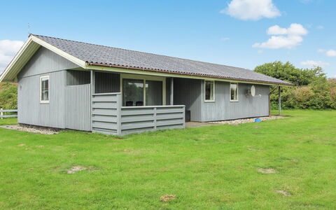 Holte - 700M to the Fjord: Maison, Toit, Domicile, Chalet, Biens, Ferme, Villa, Porche, Siding