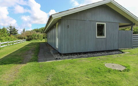 Holte - 700M to the Fjord: Maison, Toit, Domicile, Chalet, Biens, Ferme, Villa, Porche, Siding