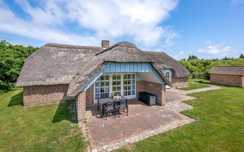 Vangja - 700M to the Fjord: Herbe, Maison, Toit, Domicile, Chalet, Arbuste, Lot Terre, Zone Rurale, Ferme, Couverture De Sol