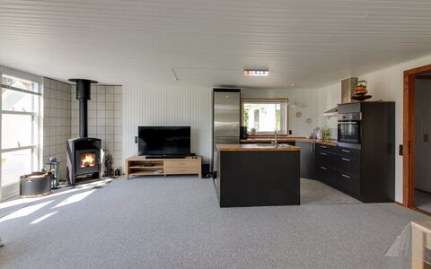 Iver - 600M to the Fjord: Maison, Toit, Domicile, Chalet, Cabanon, Batiments Jardin, Siding, Cour, Cabane En Rondins, Cabane
