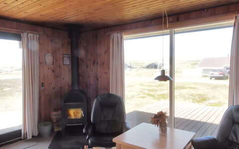 Alka - from the Sea: Herbe, Maison, Toit, Domicile, Chalet, Arbuste, Lot Terre, Zone Rurale, Ferme, Couverture De Sol