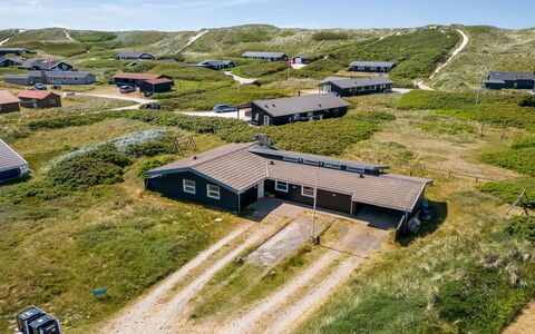 Temelko - 200M from the Sea: Maison, Toit, Domicile, Chalet, Biens, Ferme, Villa, Porche, Siding
