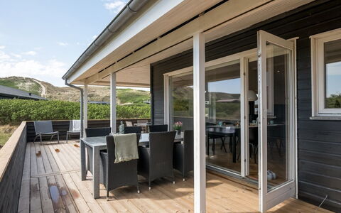 Temelko - 200M from the Sea: Piscine, Mobilier De Jardin, Meubles, Recours, Dalle, Eco Hôtel, Ombre, Chaise, Loisir, Biens