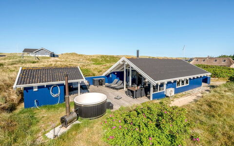 Asalonis - 250M from the Sea: Maison, Toit, Domicile, Chalet, Biens, Ferme, Villa, Porche, Siding