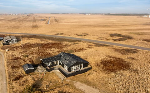 Withger - 300M from the Sea: Maison, Toit, Domicile, Chalet, Cabanon, Batiments Jardin, Siding, Cour, Cabane En Rondins, Cabane