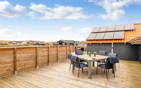 Doris - 150M from the Sea: Toit, Lot Terre, Chalet, Domicile, Zone Rurale, Cabanon, Siding, Batiments Jardin, Cabane En Rondins, Cabane