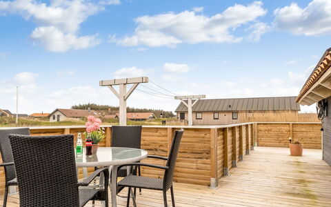 Doris - 150M from the Sea: Toit, Lot Terre, Chalet, Domicile, Zone Rurale, Cabanon, Siding, Batiments Jardin, Cabane En Rondins, Cabane