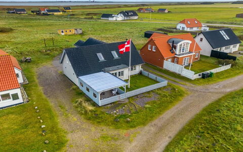 Orvo - 150M from the Sea: Chalet, Cabanon, Cabane, Ferme, Prairie, Cabane, Grange, Cabane En Rondins, Batiments Jardin