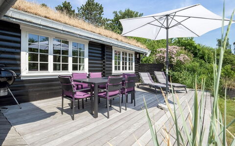 Ottil - 1Km from the Sea: Bois, Maison, Chalet, Domicile, Toit, Zone Rurale, Siding, Cabane En Rondins, Batiments Jardin, Dur