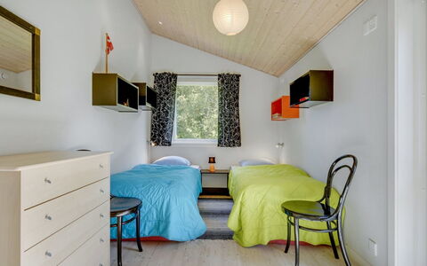 Mile - 260M from the Sea: Plafond, Design Intérieur, Meubles, Sol, Domicile, Sol, Chambre, Pièce, Lit, Luminaire