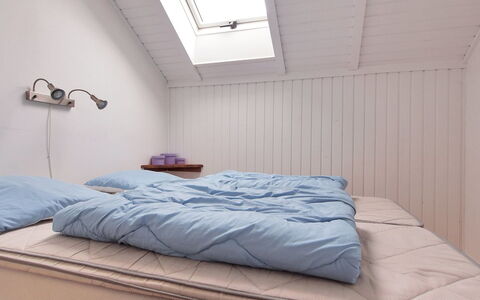 Analine - 1Km from the Sea: Piscine, Mobilier De Jardin, Meubles, Recours, Dalle, Eco Hôtel, Ombre, Chaise, Loisir, Biens