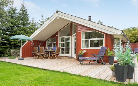 Lyra - 800M from the Sea: Herbe, Maison, Toit, Domicile, Chalet, Arbuste, Lot Terre, Zone Rurale, Ferme, Couverture De Sol