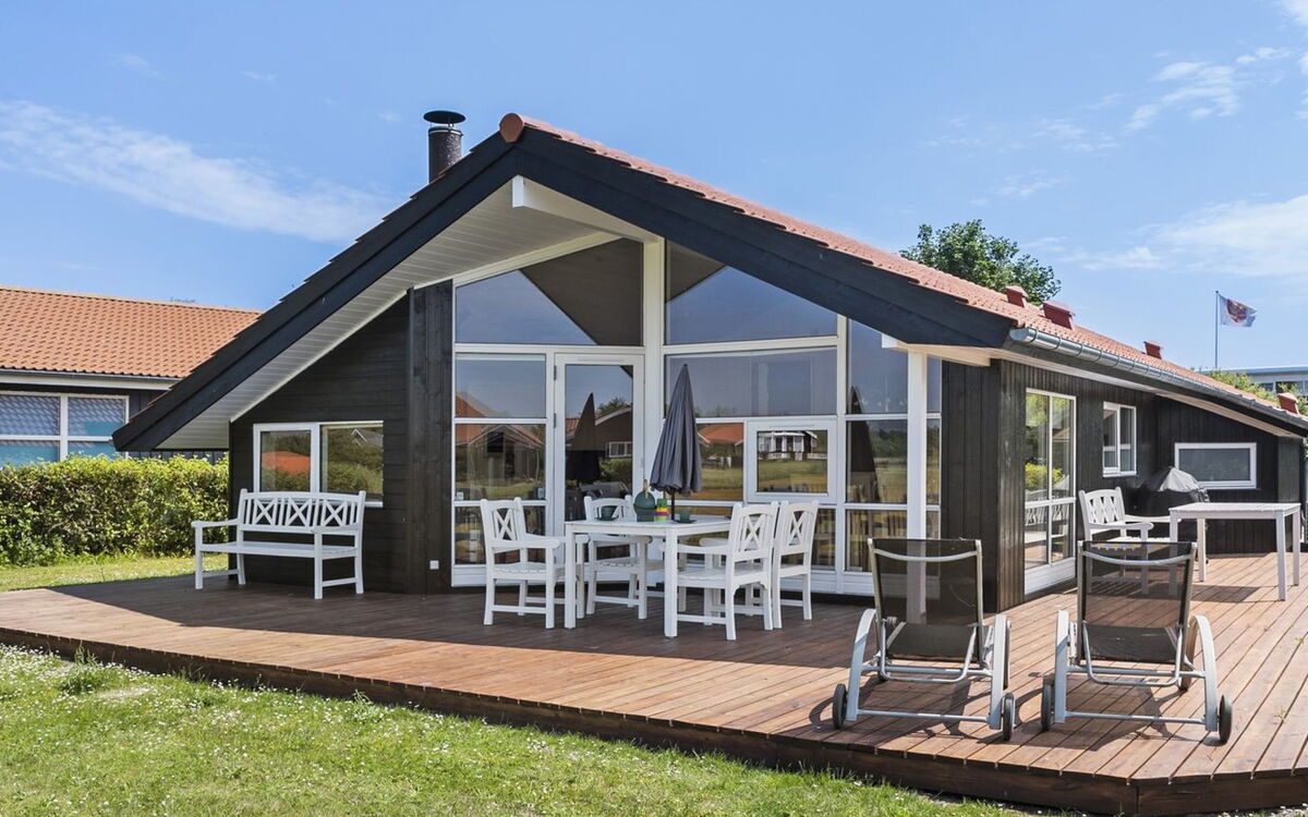 Godtfrede - 950M from the Sea