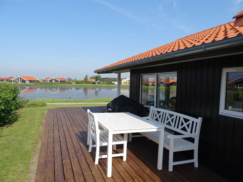 Godtfrede - 950M from the Sea