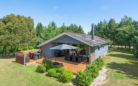 Filippa - 900M from the Sea: Bois, Maison, Chalet, Domicile, Toit, Zone Rurale, Siding, Cabane En Rondins, Batiments Jardin, Dur