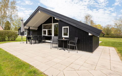 Uolevi - 200M from the Sea: Maison, Domicile, Toit, Chalet, Lot Terre, Biens, Ferme, Village, Ferme
