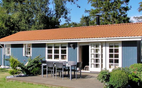 Nitis - 200M from the Sea: Maison, Domicile, Toit, Chalet, Lot Terre, Biens, Ferme, Village, Ferme