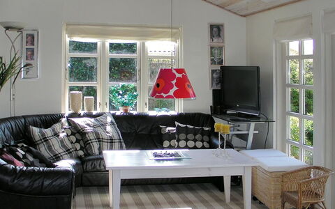 Nitis - 200M from the Sea: Maison, Domicile, Toit, Chalet, Lot Terre, Biens, Ferme, Village, Ferme