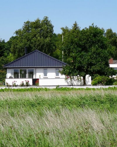 Mayla - 50M from the Sea
